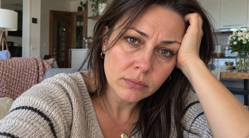 Vyras išvažiavo remontuoti buvusios žmonos buto, nors tą dieną man jo labai reikėjo. O kai pagaliau grįžo, pasakė: „Tu juk ne mano vaiko motina!“